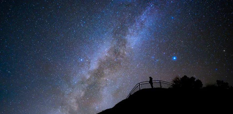 Cover Image for Free Stargazing Festivals in U.S. National Parks This Summer