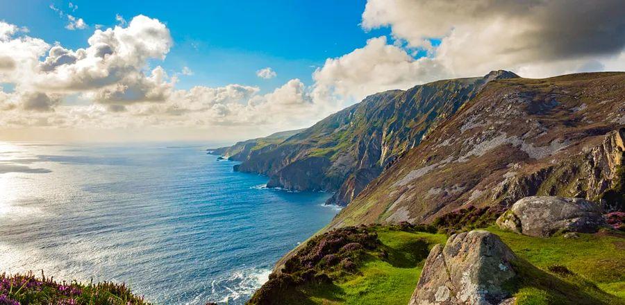 Cover Image for Absolutely, You Can Now Trek the Appalachian Trail—in Ireland
