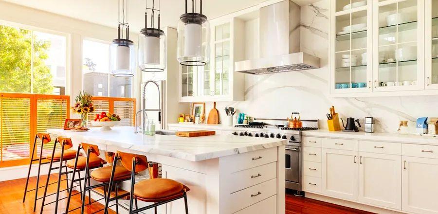 Cover Image for Airbnb Makes It Simpler to Rent Your Home While Traveling