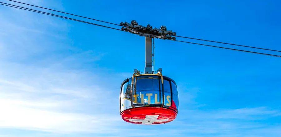 Cover Image for This Swiss Destination: A Skier’s Dream