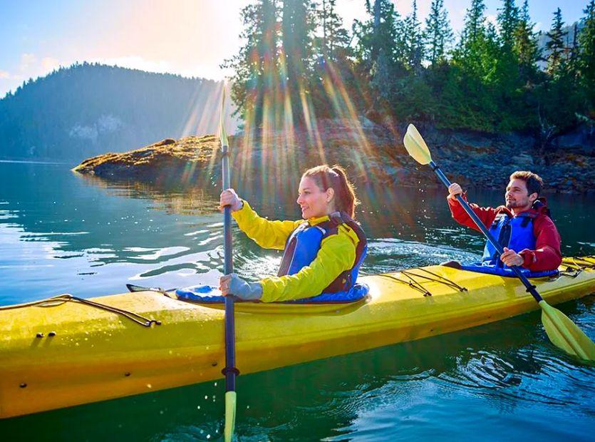 Cover Image for 5 Amazing Excursions Available on Your Alaska Cruise