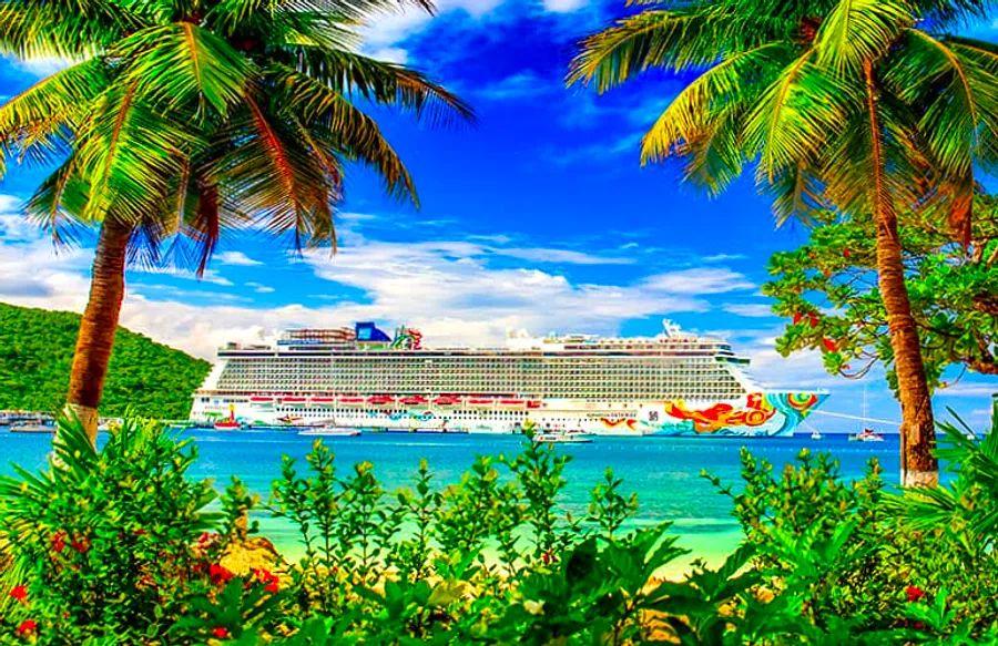 Cover Image for 7 Instagrammable Locations to Snap on Your Caribbean Cruise