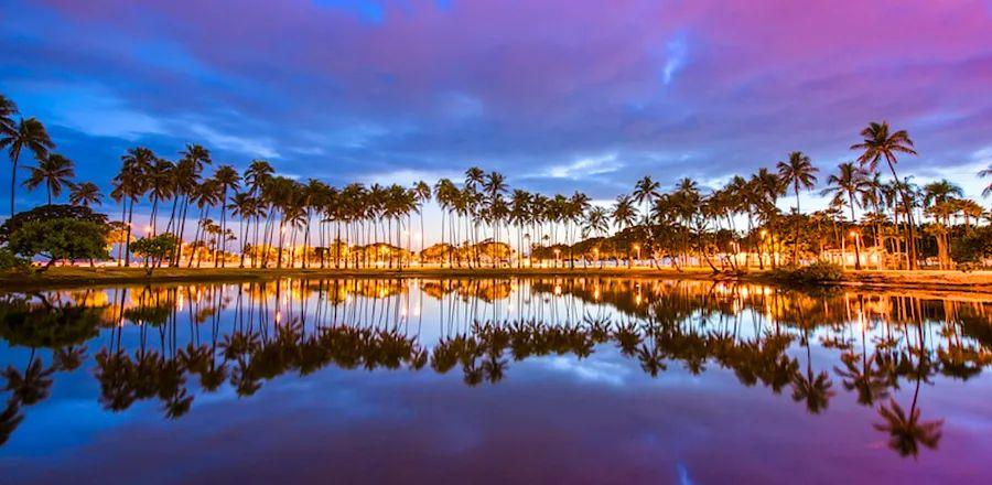 Cover Image for A Hawaiian Airlines Flight Attendant Reveals Her Favorite Local Gems on O‘ahu
