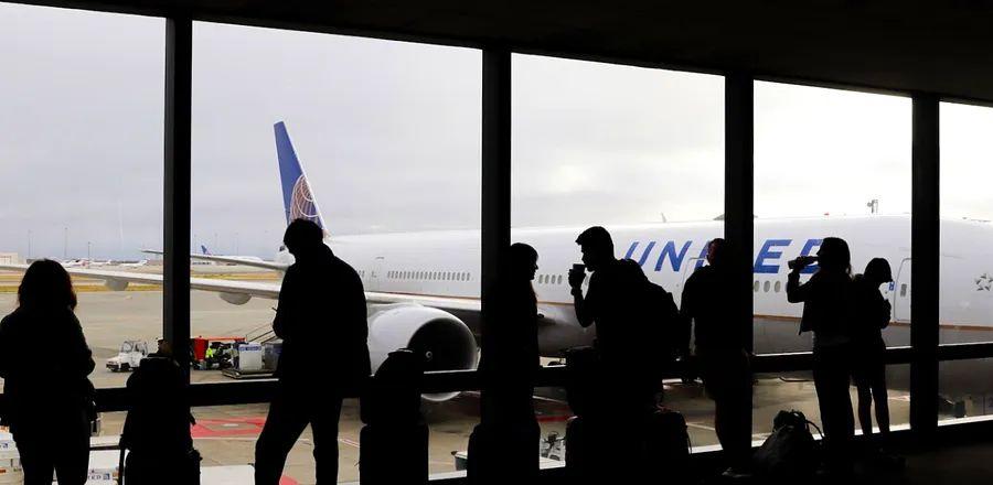 Cover Image for Passengers Will Be Entitled to Refunds for U.S. Flights Delayed by 3 Hours or More Under New Proposed Regulation