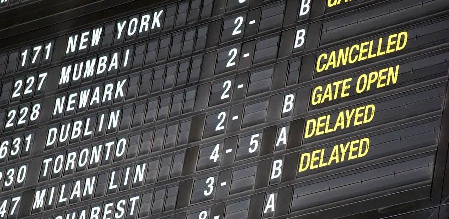 Cover Image for Flight Canceled or Delayed in Europe? This EU Regulation Guarantees Compensation