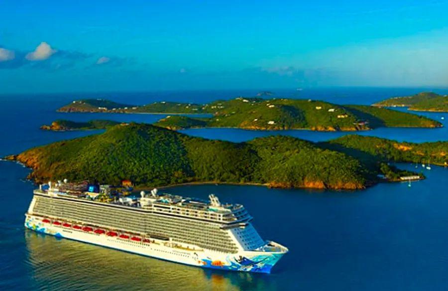 Cover Image for A Local’s Guide to St. Thomas