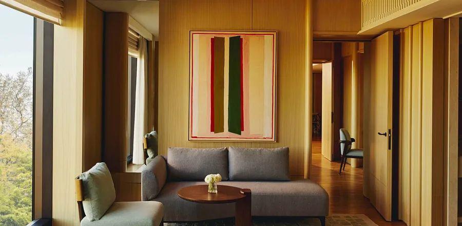 Cover Image for Everyone’s Raving About This New Hotel in London—Here’s the Scoop