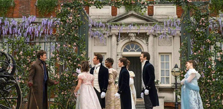 Cover Image for Bridgerton Returns—Here’s Your Guide to Visiting Filming Locations