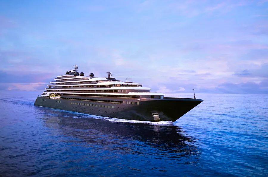 Cover Image for How to earn and redeem Marriott Bonvoy points while cruising with The Ritz-Carlton Yacht Collection
