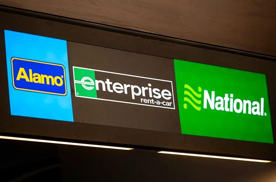 Cover Image for Everything You Need to Know About Renting a Car with a Debit Card