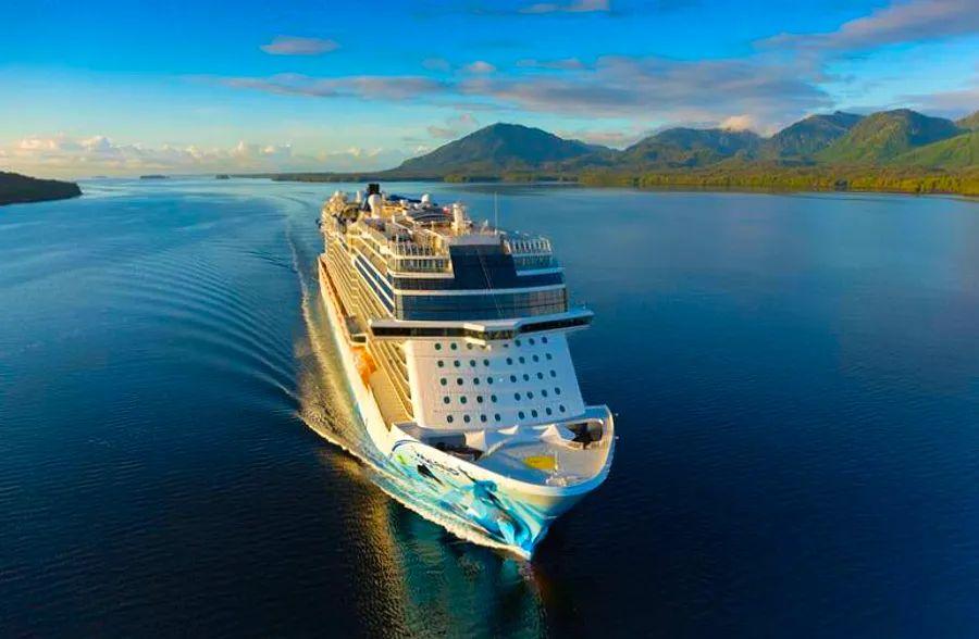 Cover Image for Best Cruises Leaving from Seattle