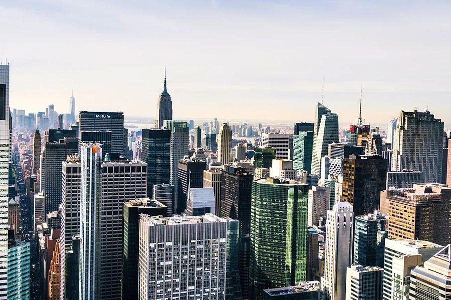Cover Image for Top Family-Friendly Marriott Category 5 Hotels in New York City