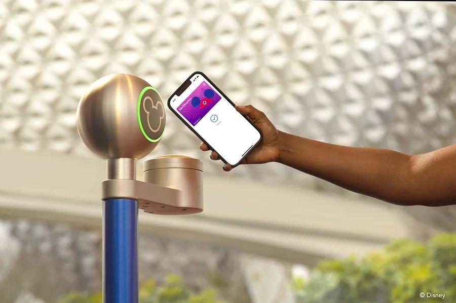 Cover Image for No More Magic Bands: Disney World Launches New Park Entry Technology