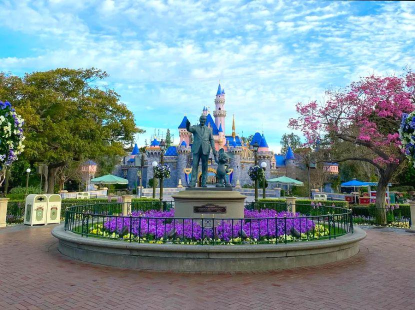 Cover Image for Disneyland unlikely to reopen in the near future—here’s the reason why