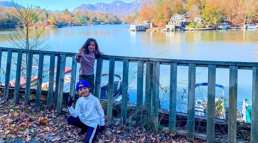 Cover Image for Our family's inaugural trip during the pandemic: A getaway to the mountains of North Carolina