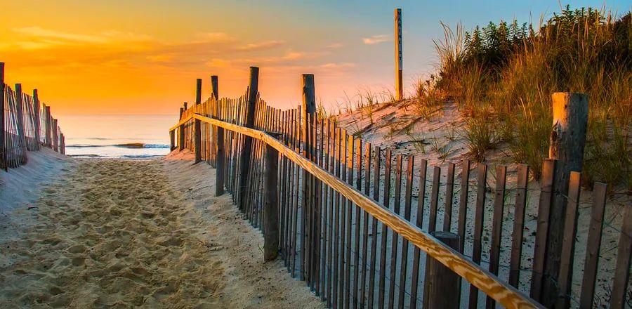 Cover Image for 9 Amazing Beach Retreats on the Jersey Shore