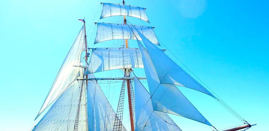 Cover Image for Tall Ships: A Journey of Slow Travel—Here’s Where to Experience Them in the U.S.