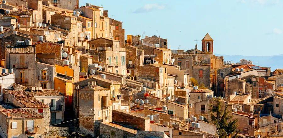 Cover Image for Sicily's One-Euro Homes: What Happened After?