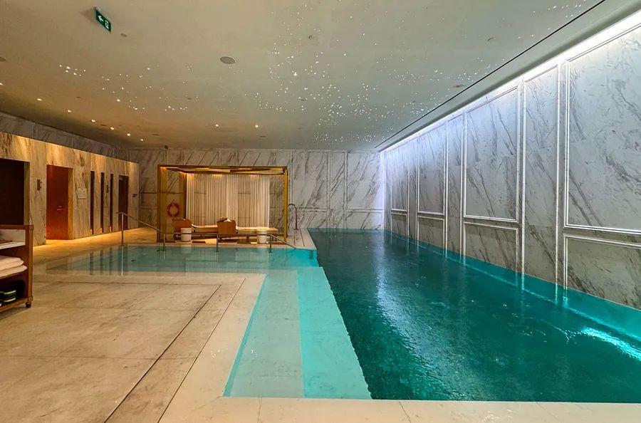 Cover Image for Where history meets elegance: A review of the Mandarin Oriental Ritz, Madrid