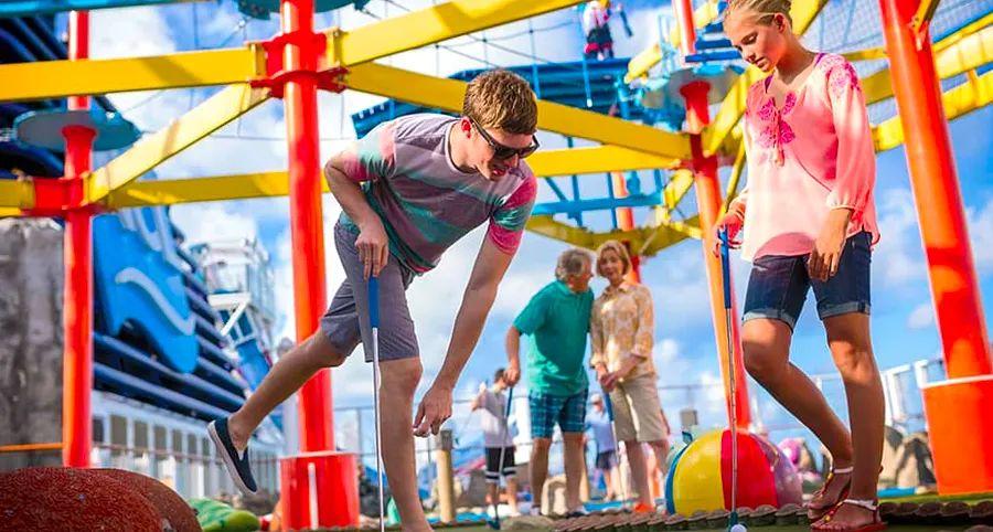 Cover Image for Choosing the Perfect Cruise for Teens
