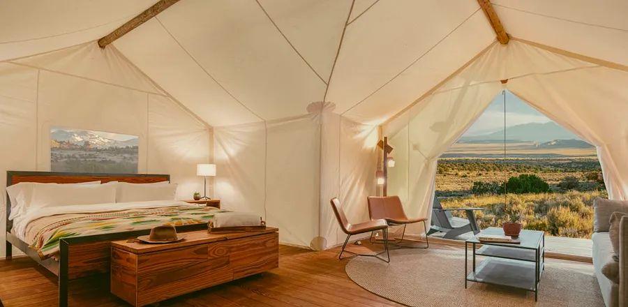 Cover Image for Utah’s New Under Canvas Retreat Elevates Glamping Experience