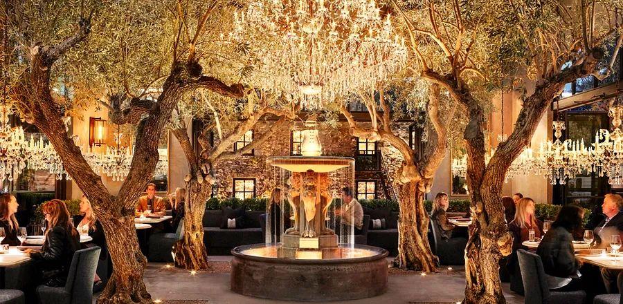 Cover Image for Explore Art, Architecture, and Exceptional Wine at These Napa Valley Destinations
