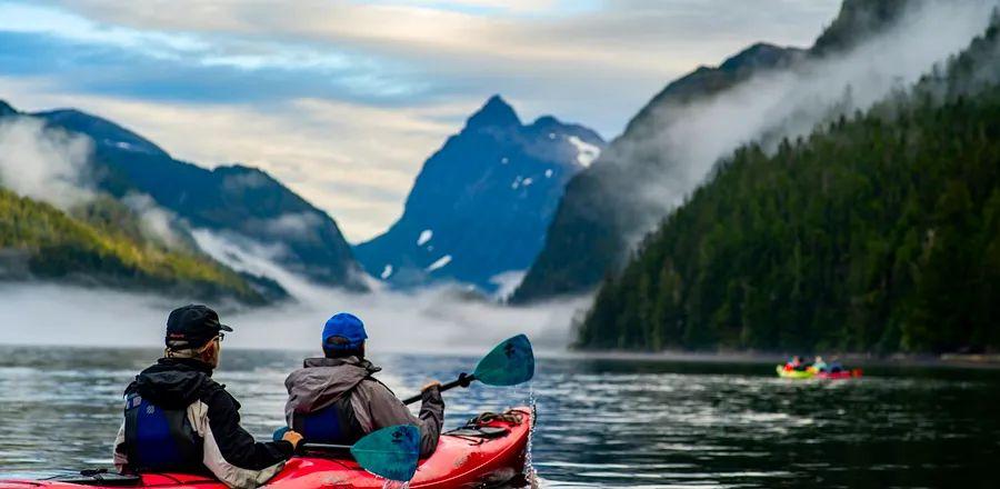 Cover Image for 4 Thrilling, Eco-Conscious Cruises