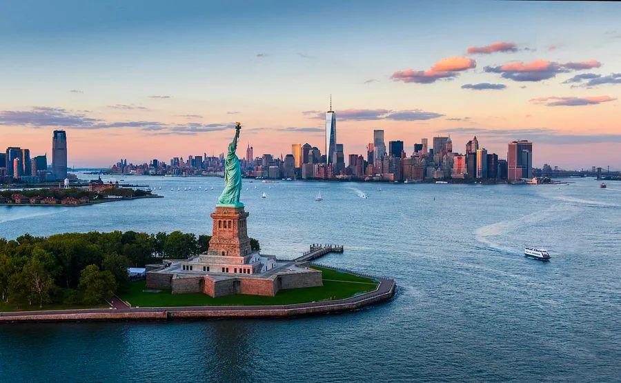 Cover Image for The U.S. will reopen to international travelers on November 8 — here's what you need to know