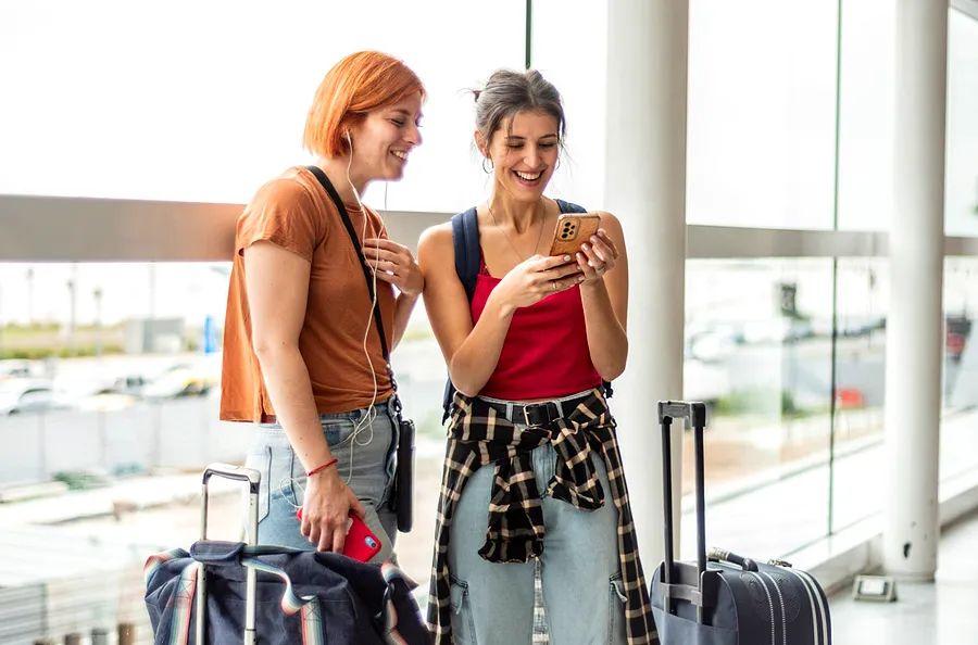 Cover Image for Try this phone trick to make free international calls on your upcoming trip abroad