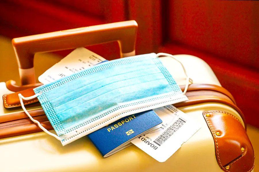 Cover Image for 5 essential elements to include in your travel contingency plan for COVID-19