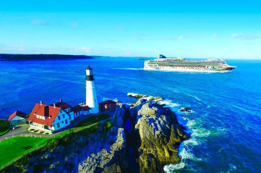 Cover Image for Best Cruises Leaving from Boston