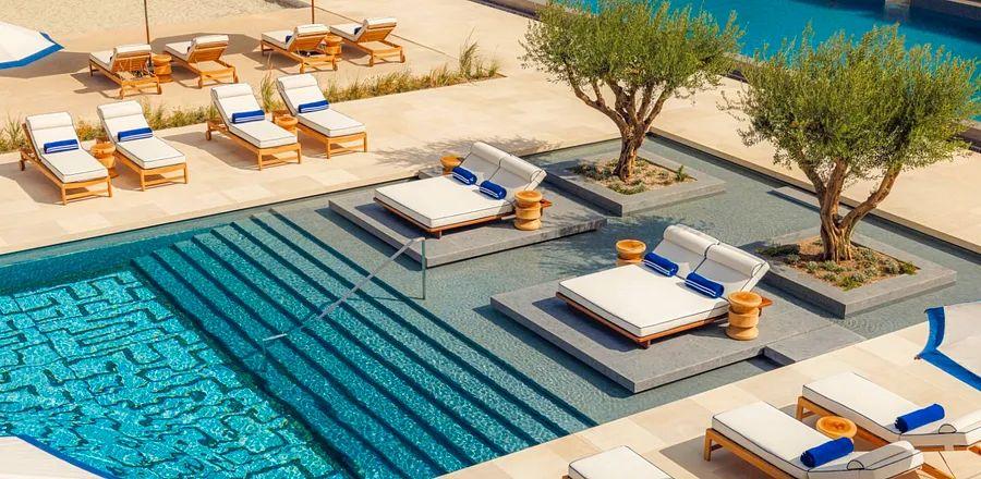 Cover Image for One&Only Resorts Launches Its Greek Presence on the Athens Riviera