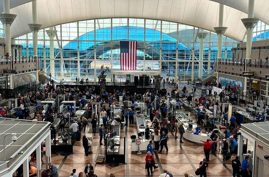 Cover Image for TSA Chief Seeks Significant Growth in TSA PreCheck Membership—And Claims Those Large CT Scanners Are Faster Than You Think