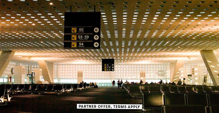 Cover Image for Sapphire Reserve cardholders can now enjoy access to select lounges at Air Canada.