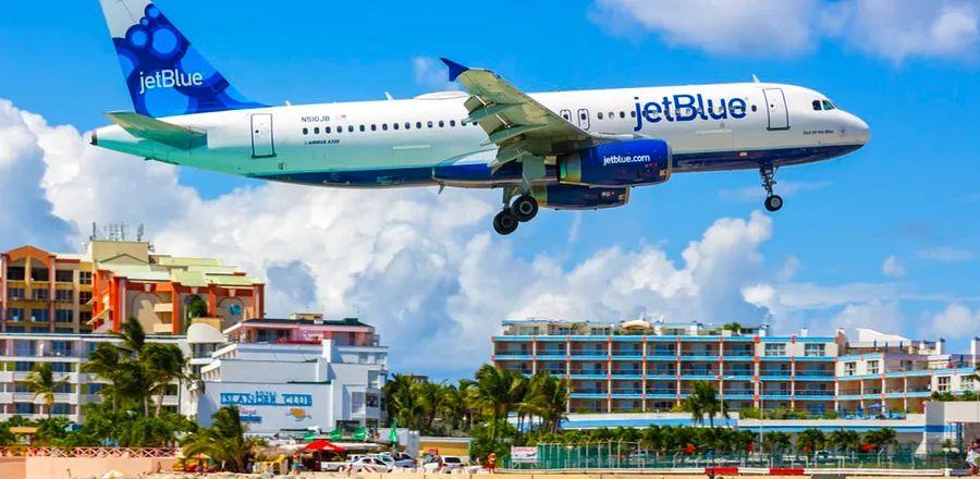 Cover Image for JetBlue Unveils One-Way Fares Starting at Just $39 During Flash Fall Sale
