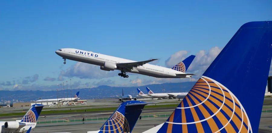 Cover Image for United Airlines Revamps Its Cancellation Policy Once More