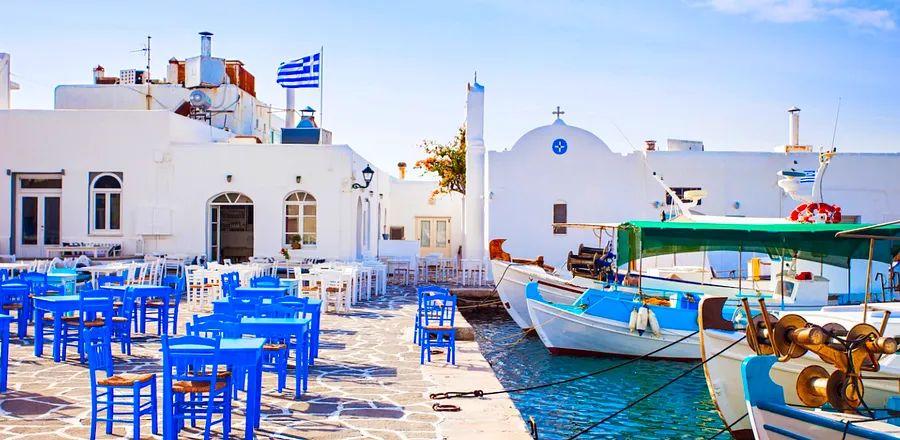 Cover Image for Just in Time for Summer, Greece Lifts All COVID Entry Restrictions