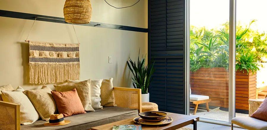 Cover Image for One of Our Top Picks for Hotels in Miami Is Powered by Kayak