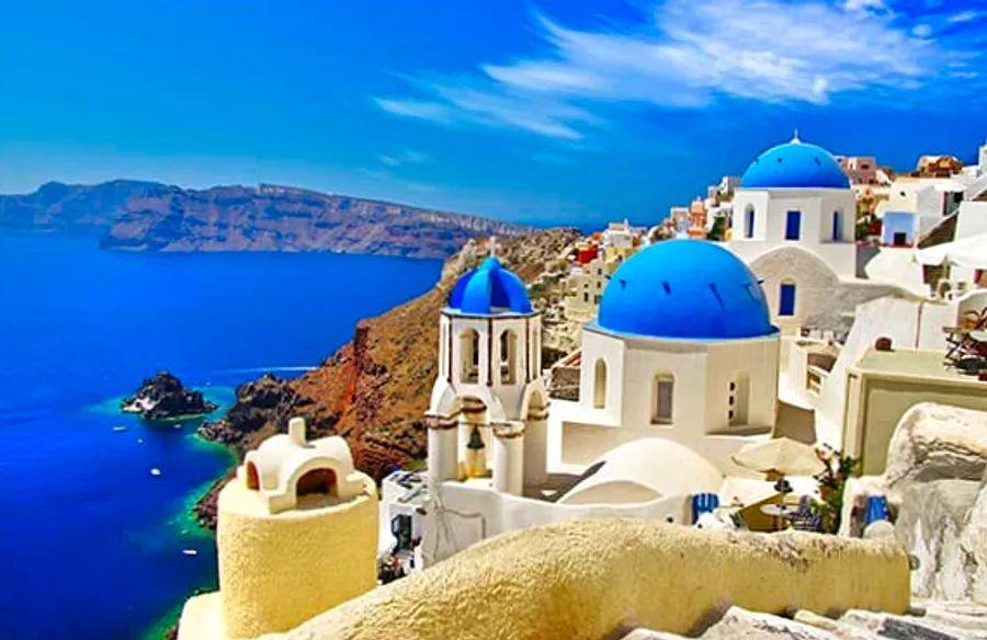 Cover Image for Experience Greece Like a Local