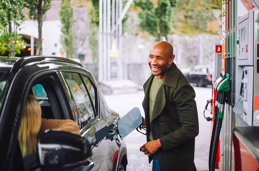 Cover Image for Everything you need to know about Enhanced Driver's Licenses