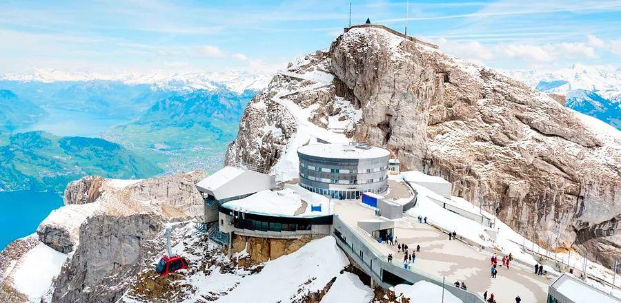 Cover Image for A Winter’s Evening on Mount Pilatus