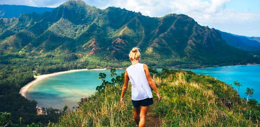 Cover Image for Fly to Hawai‘i for as low as $89—but hurry, time is running out!