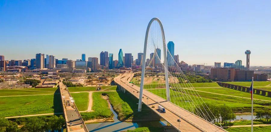 Cover Image for What a Local Artist Cherishes About Dallas
