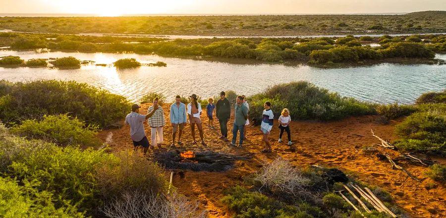 Cover Image for 12 Meaningful Ways to Engage with Indigenous Culture in Australia