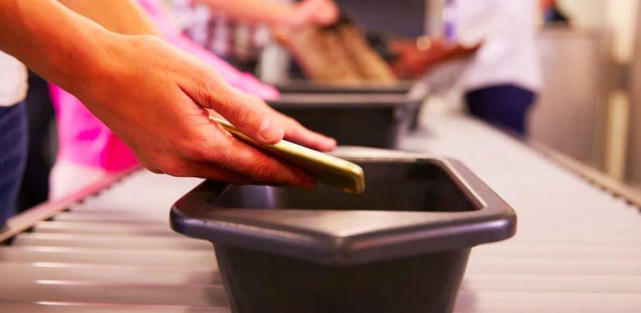 Cover Image for Decline Facial Recognition, Request a Private Screening—Essential Airport Rights for Every Traveler