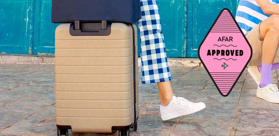Cover Image for Is the Away Bigger Carry-On Really Worth the Hype?
