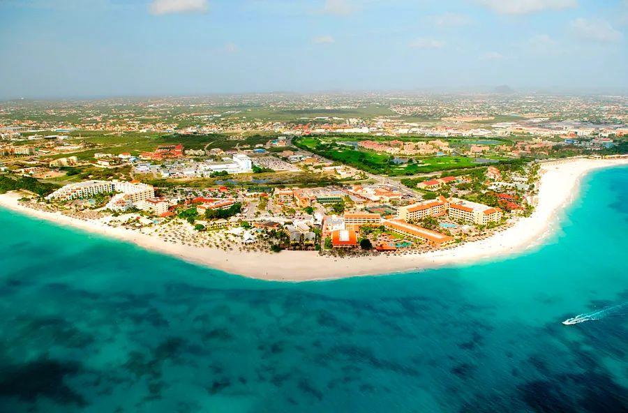 Cover Image for The Ideal Times to Experience Aruba