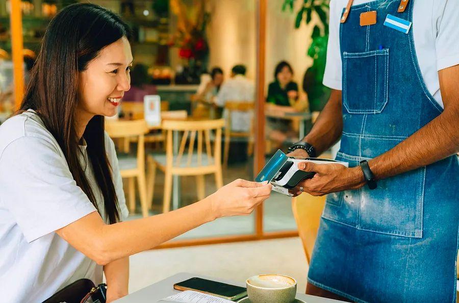 Cover Image for Delta SkyMiles Dining: Accumulate extra miles when dining at restaurants, ordering takeout, or opting for delivery