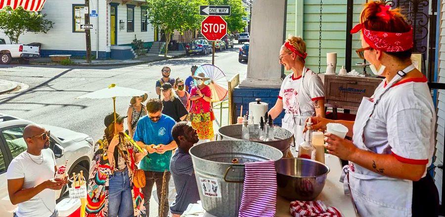 Cover Image for Hidden Snowballs? Exploring the “Alternative Universe” of New Orleans Pop-Ups