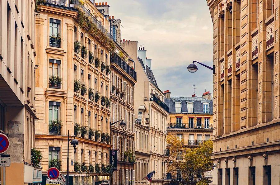 Cover Image for Quick Tips: Use Flying Blue’s calendar search feature to discover lower-priced award tickets